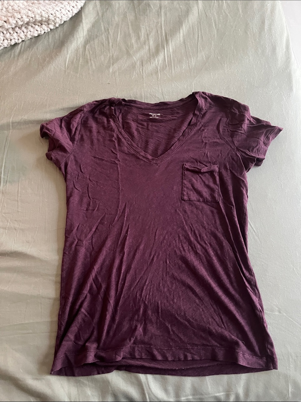 Madewell Women's V-Neck Pocket Tee - Plum